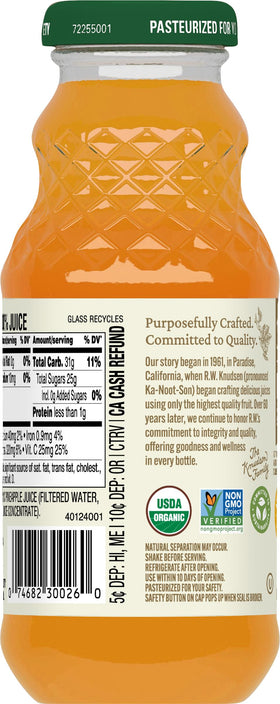 Closeup of R.W. Knudsen Organic label on pineapple juice bottle