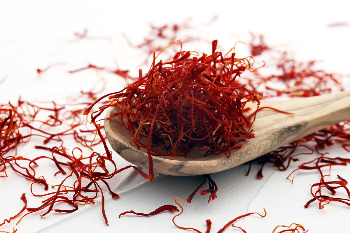 Sadaf saffron tea infusion capturing delicate aroma