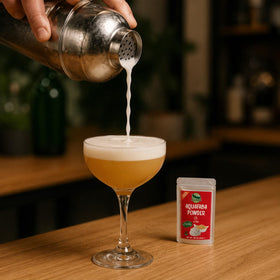 No-egg cocktail foam with Saheli Aquafaba Powder for restaurant-quality drinks.
