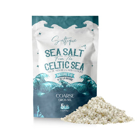 Saltique Celtic Salt Coarse bottle pour highlighting hydration-friendly minerals.