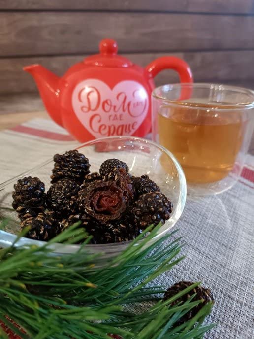 Gift-ready Samsonov Candied Pine Cones perfect as a Siberian souvenir.