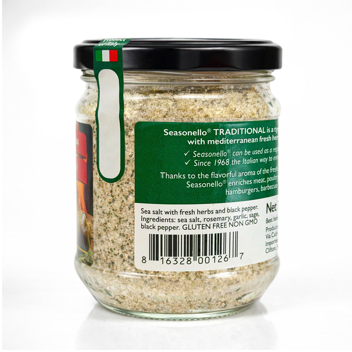 Sanniti Seasonello seasoning on roasted meat for added aroma and depth