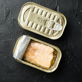 Sanniti smoked trout in oil ready-to-eat can is a convenient gourmet option