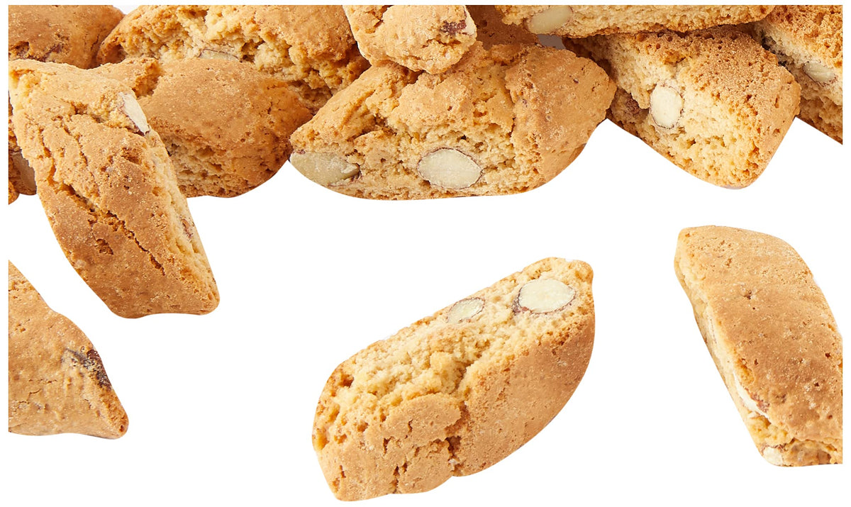 Sapori Siena almond cantuccini texture closeup emphasizes crisp bite