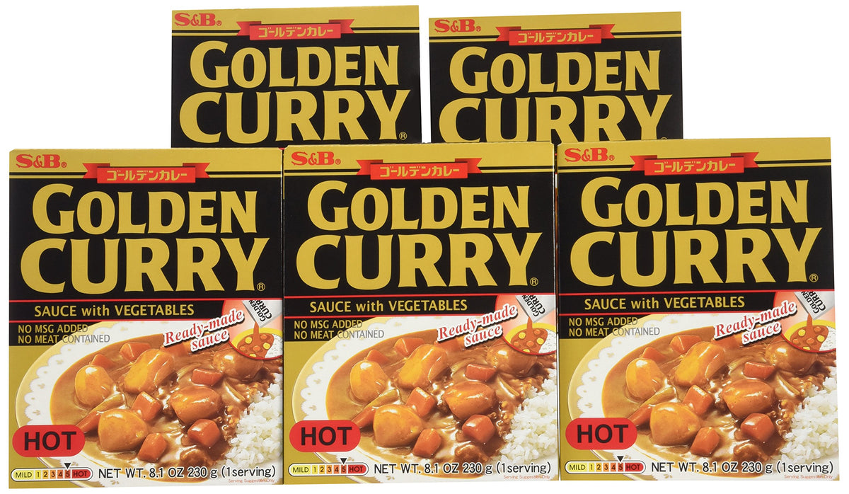 S&B Curry Gold Vegetable Hot on the dinner table with inviting aroma.