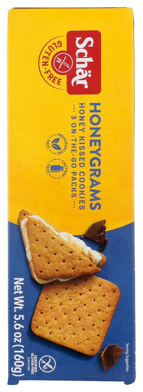 Schar Honeygrams arranged as a quick snack with toppings and fruit.