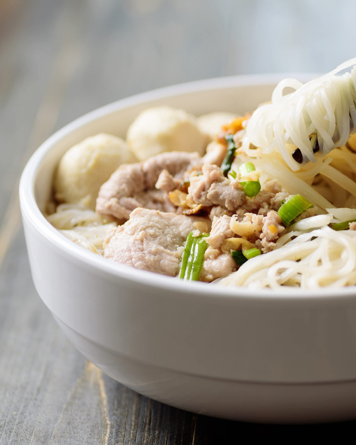 Sempio traditional kneading method creates a soft texture for versatile dishes.