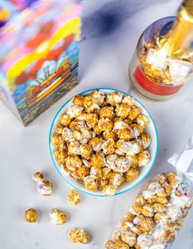 Send A Cake Birthday Bubble Box includes a sweet, shareable popcorn snack.