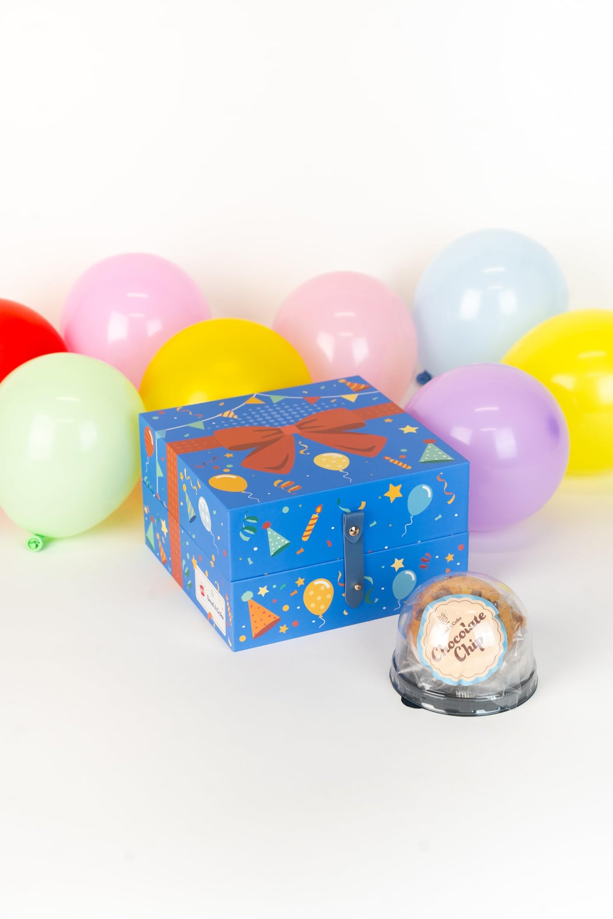 Send A Cake Bloom Box pop-up balloons design enhances birthday surprise