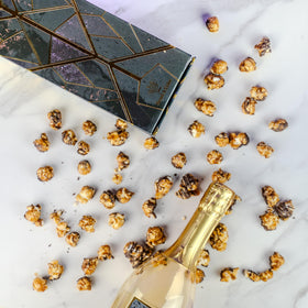 Send A Cake Luxe Bubble Box unboxing experience for birthdays.