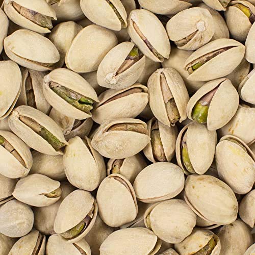 Family enjoys Setton Farms organic pistachios as a fiber-rich, shareable snack
