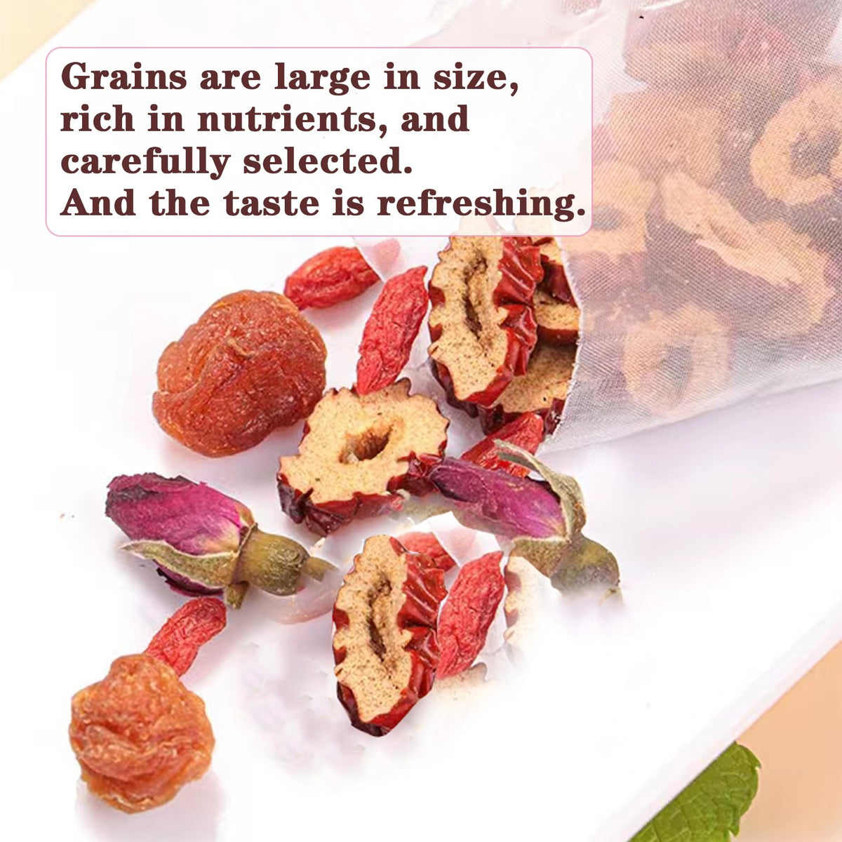 Shengmingxi triangular tea bags packaging keeps ingredients visible and hygienic.