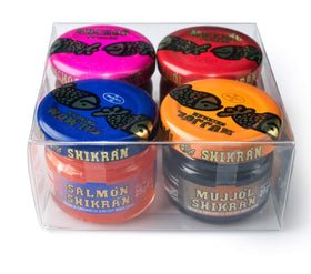 SHIKRÁN Eurocaviar black pearls on a tasting board for elegant canapés