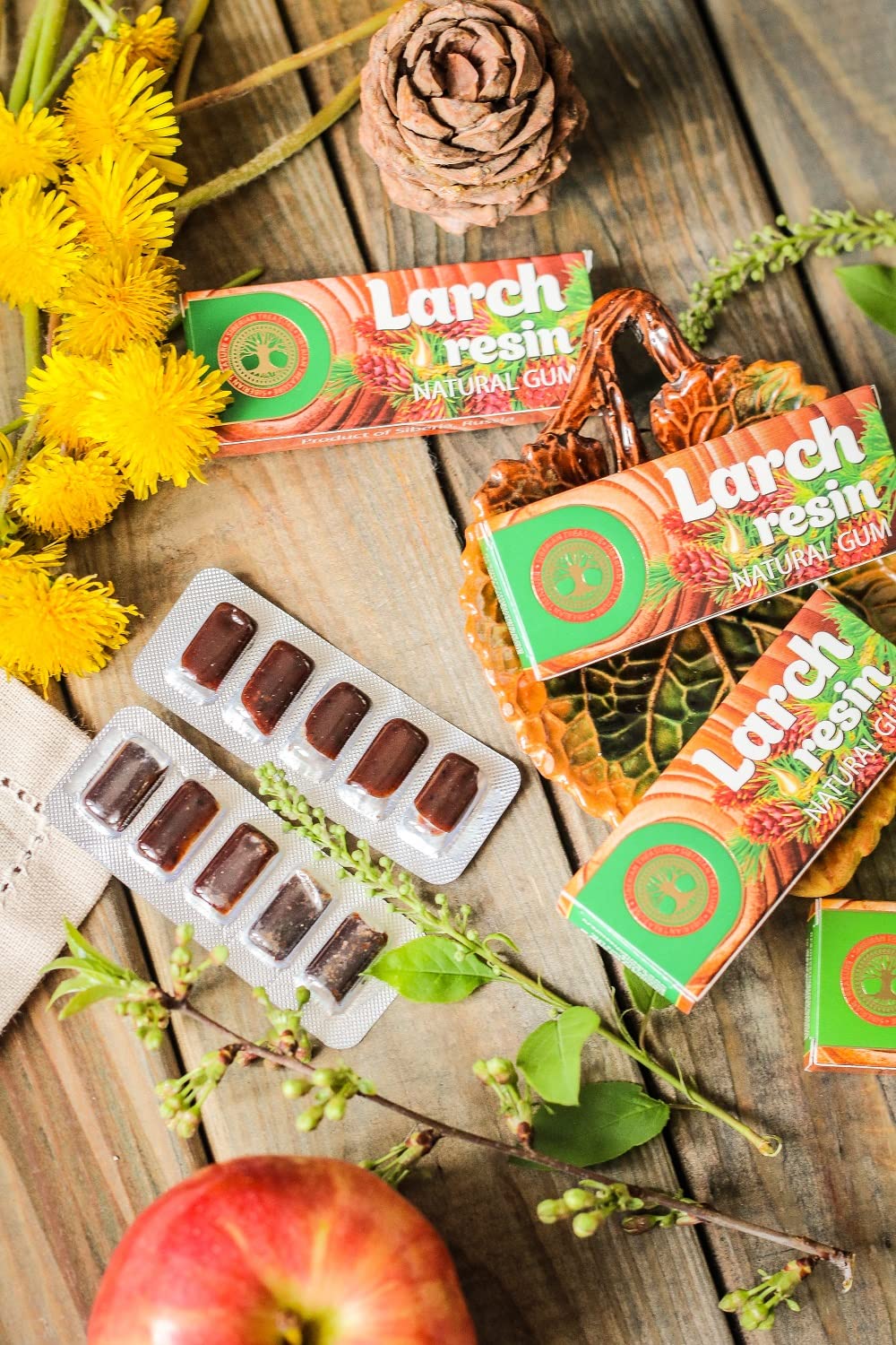 Siberian Treasure Larch Resin five-pack display emphasizing no sugar non-GMO option