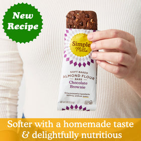 Simple Mills on the go snack bars in chocolate brownie flavor for busy mornings