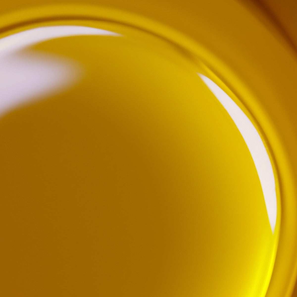 SIMPLi heritage label signals sustainable, cold-pressed production.