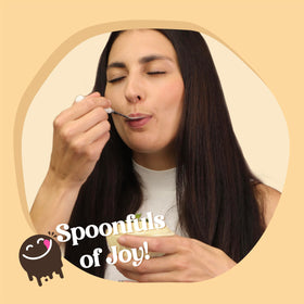 Simply Delish plant-based pudding cup highlighting vegan convenience
