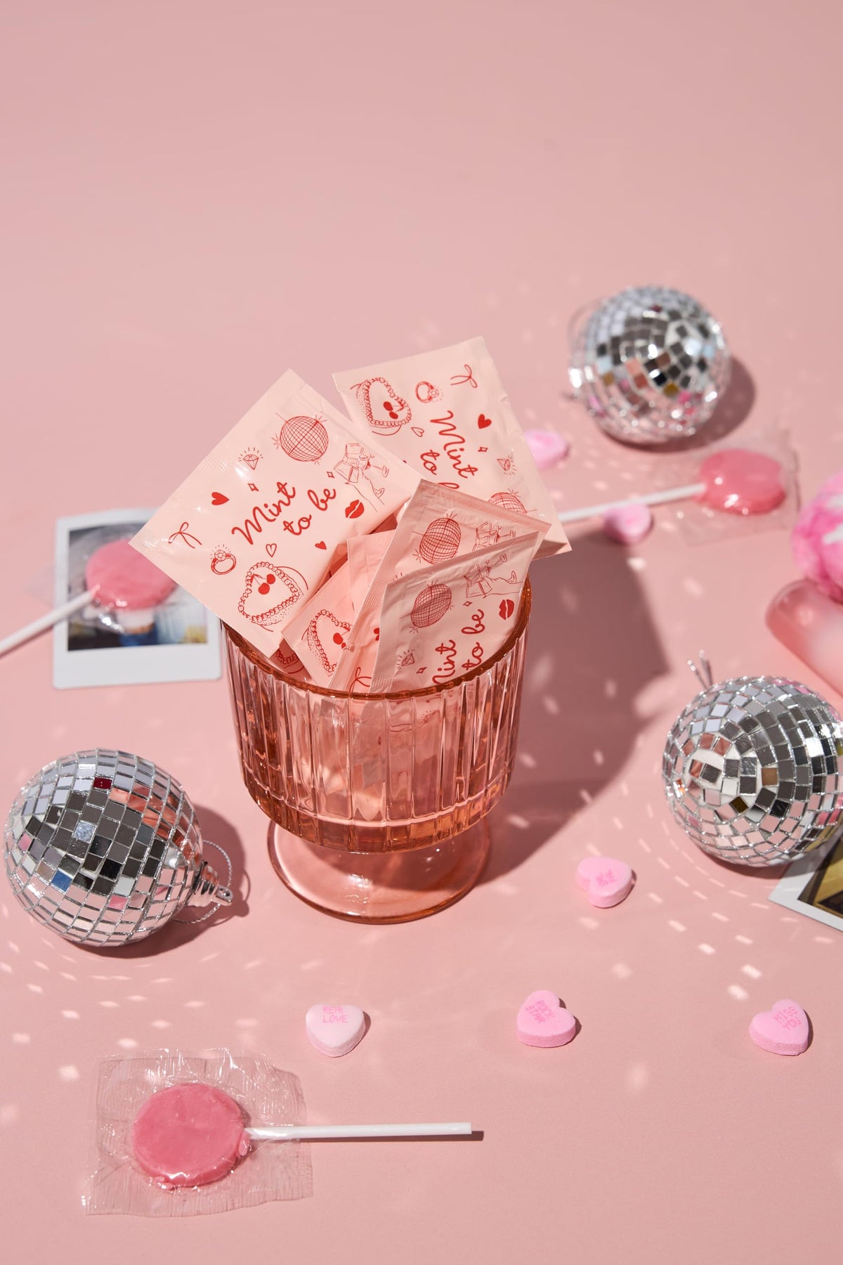Bridal shower favors featuring SIMPLY Peppermint mints with clean ingredients