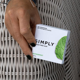 SIMPLY Gum made in the USA image emphasizes craftsmanship and transparent ingredients.