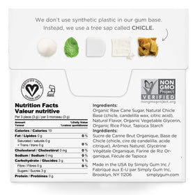 SIMPLY Gum Peppermint close-up highlights bold flavor and refreshing aroma.
