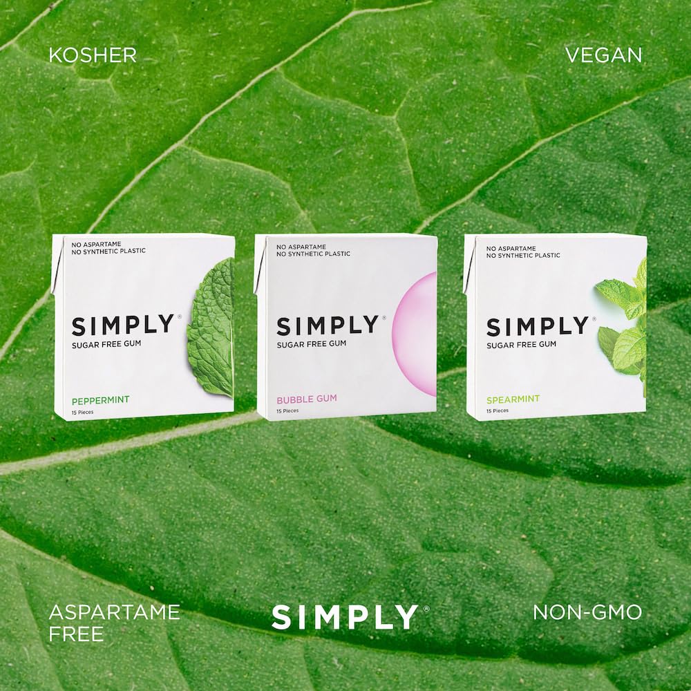 Simply Gum spearmint pack close-up showcasing clean flavor and transparent ingredients