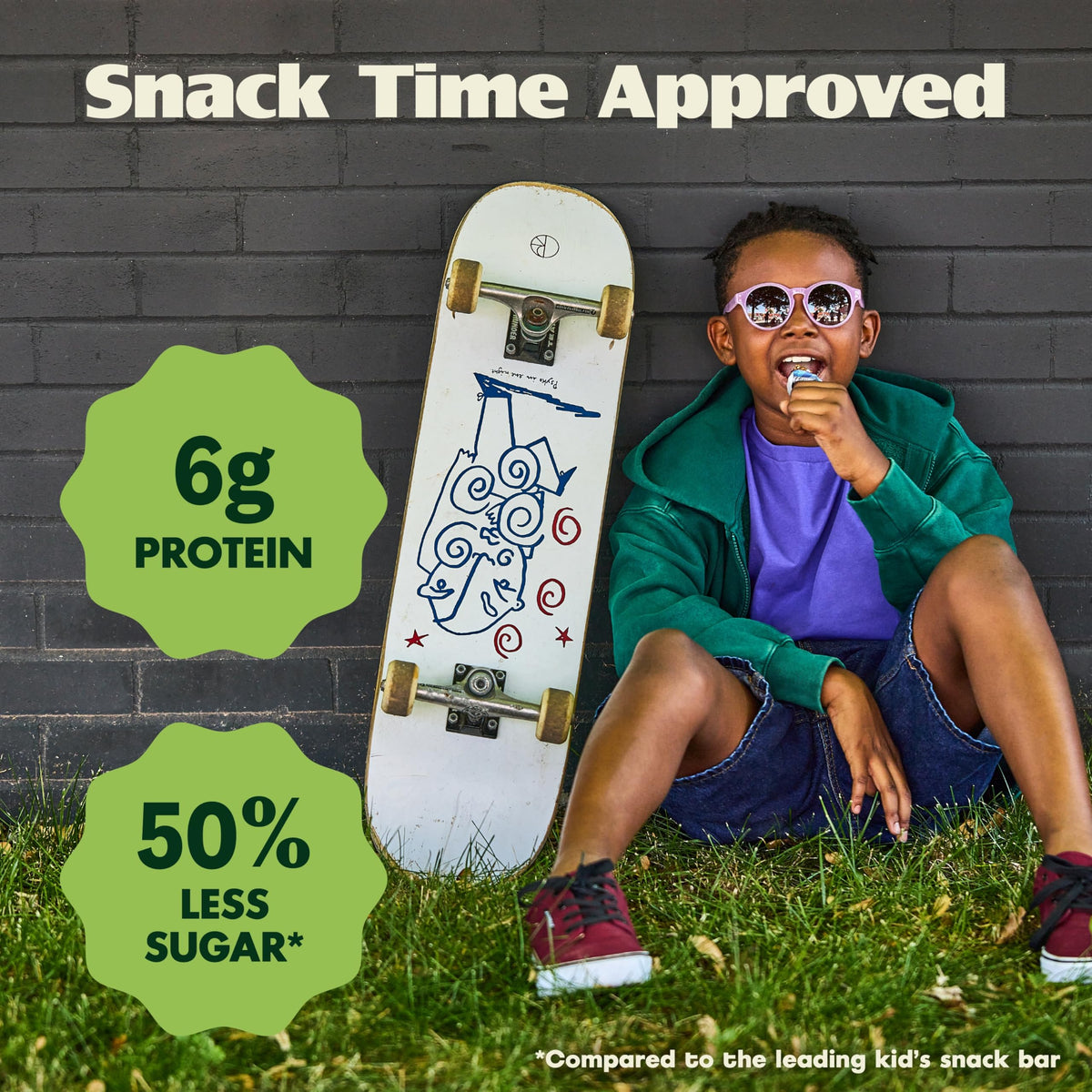 Simply Protein Dipped Bars Chocoberry close-up with chocolate coating and protein boost.