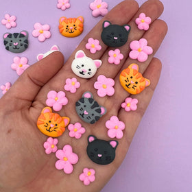Simply Sucré icing kittens and blossoms decorate desserts beautifully