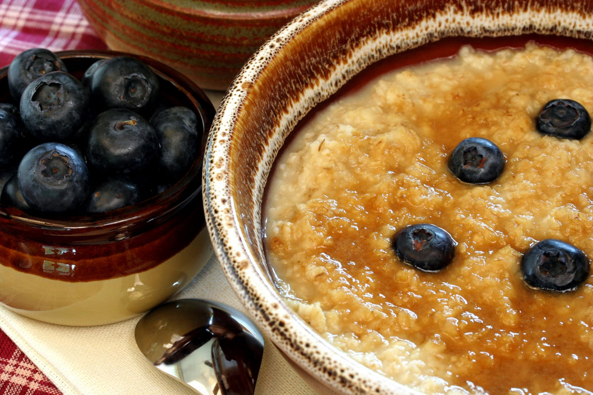 Single Serv brown sugar packets — spoonfuls atop oatmeal for warm sweetness.