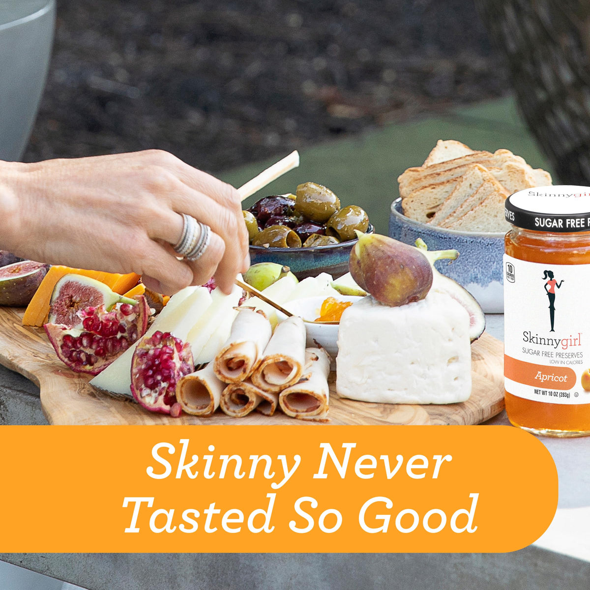 Skinnygirl apricot mimosa preserves stored refrigerated after opening.