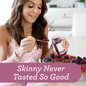 Skinnygirl Concord grape preserves close-up label highlighting kosher-certified packaging.