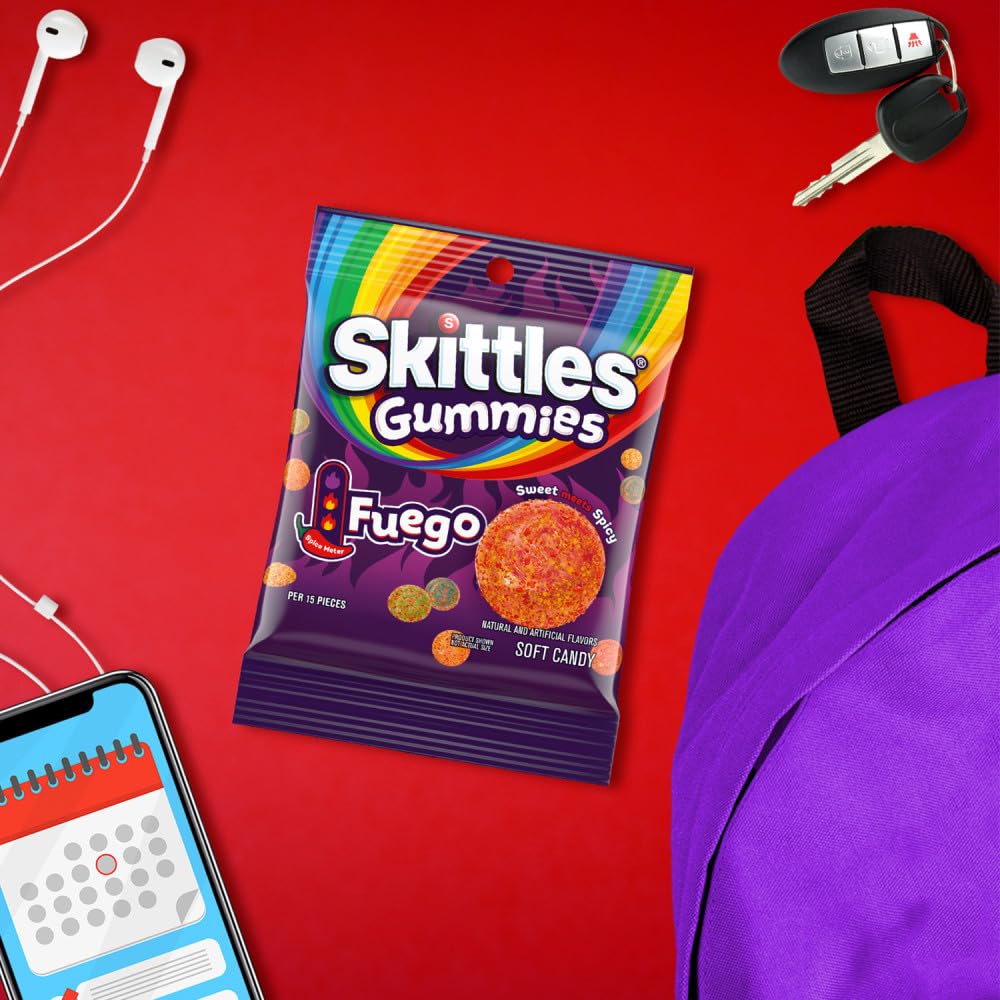 Skittles Gummies Fuego mango close-up: bright fruit flavor with a spicy twist.
