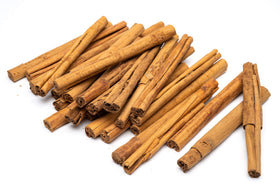 Packaging and presentation showing true cinnamon quality from Sri Lanka.