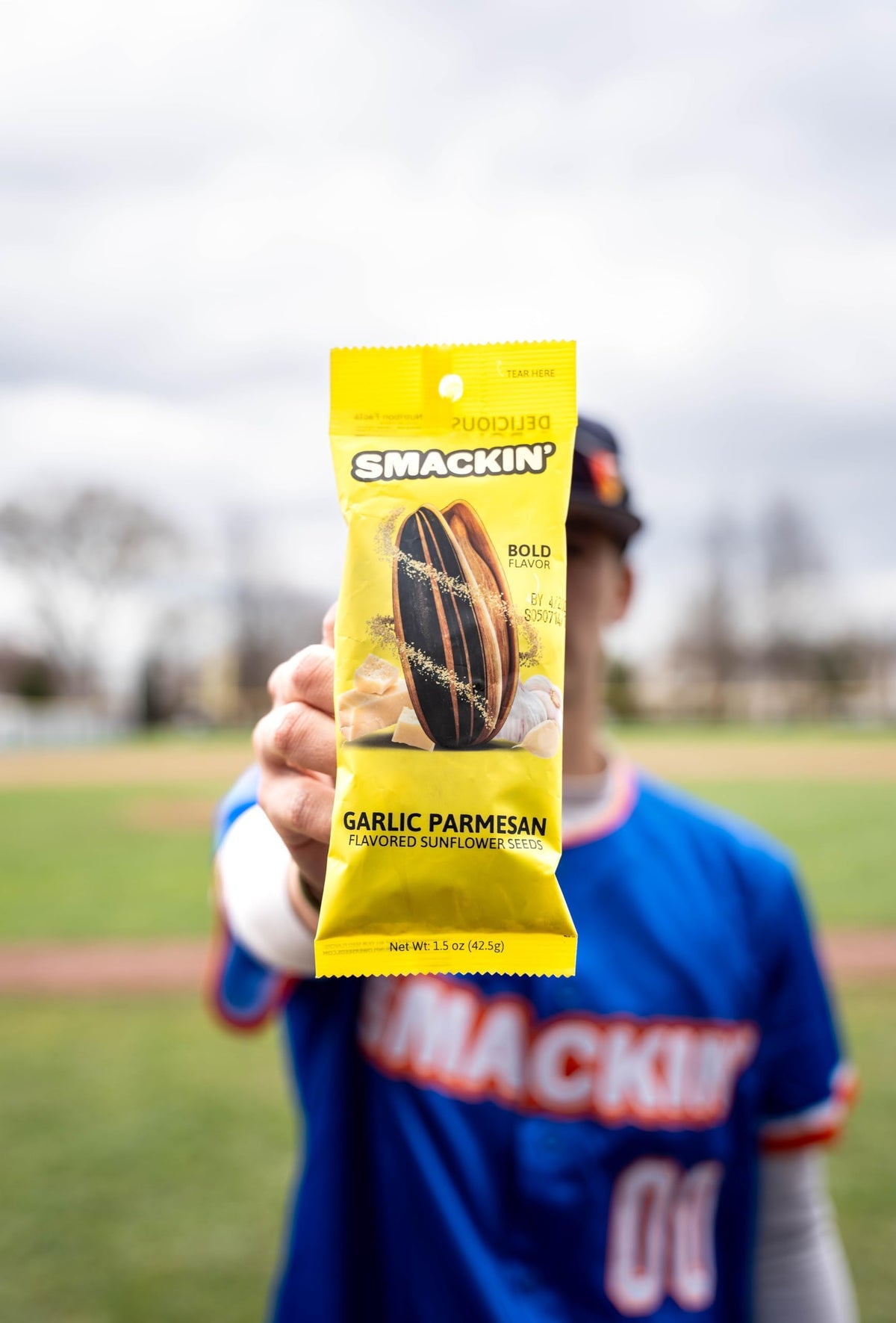 SMACKIN' Sunflower Seeds jumbo seeds close-up highlights satisfying crunch