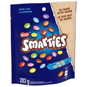 Smarties milk chocolate pieces with vibrant color coating, ideal for quick snacks