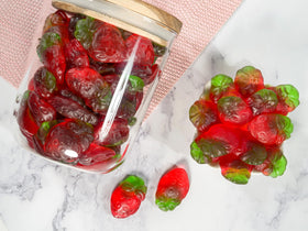 Smarty Stop Strawberry Gummies party-ready display encourages sharing at gatherings and celebrations.