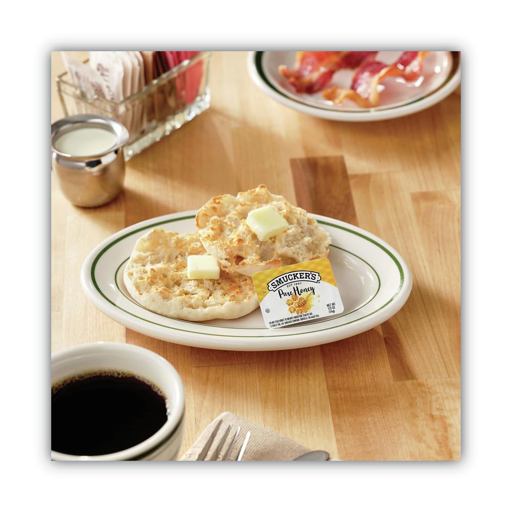 Smucker's Pure Honey branded packaging signals quality with every portion.