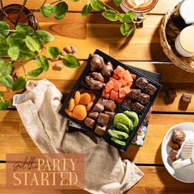 Snackberry dried fruit assortment featuring apricots, kiwi slices, and papaya for snacking