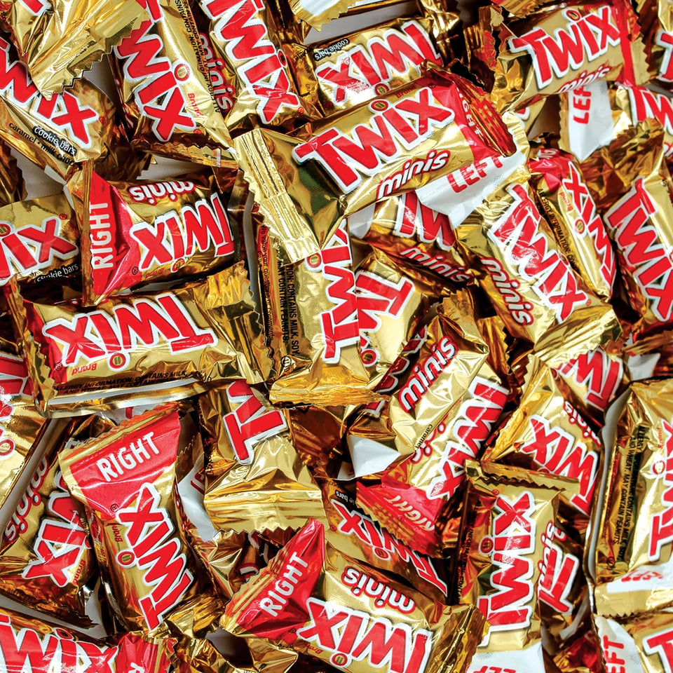 Snackivore mini Twix candy bars pack shot shows bulk value for parties and sharing.