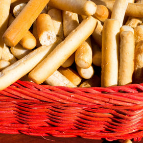 Snacktery Mini Breadsticks Italian-made crisp sticks served with soup or salad