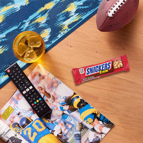 Snickers Xtreme bar used as ice cream topping