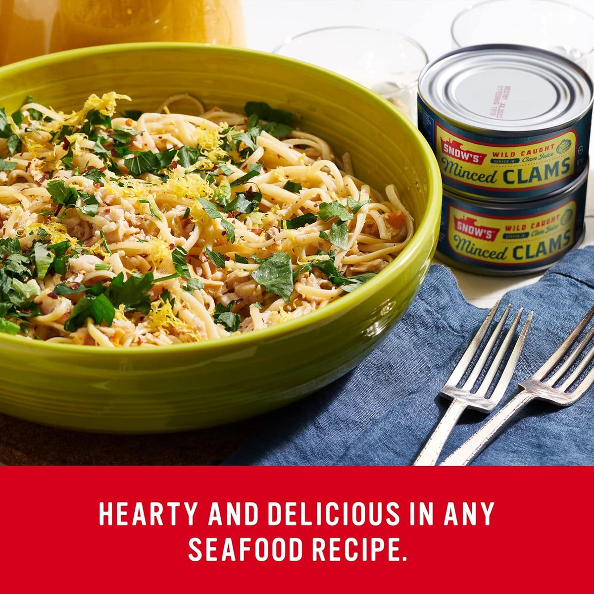 Snow's canned minced clams in juice, convenient base for quick soups and seafood recipes.