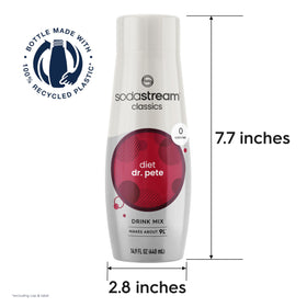 Sodastream Diet Dr Pete pour into glass for a refreshing zero-calorie fizz