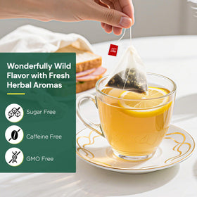 Solisleaf dandelion tea brew in cup releasing soothing aromas