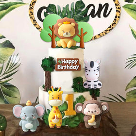 SONICEBUY Safari Tree and Leaves decor enhances jungle scene and theme coherence.