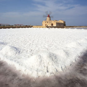 Over a century of tradition in Trapani saltworks with SoSalt