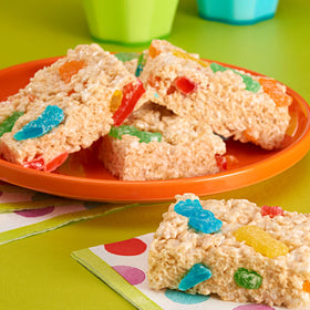SOUR PATCH KIDS vibrant flavors close-up, appealing to flavor-curious kids.