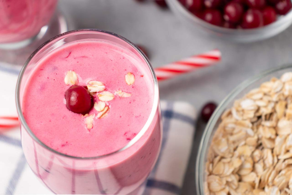 Source Of Nature Cranberry Powder in a bowl shows rich color for recipes