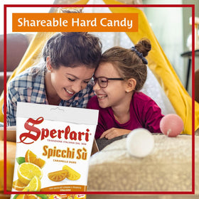Sperlari Spicchi Su lemon wedge candy close-up emphasizing refreshing zest.