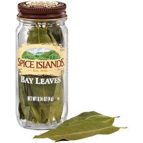 Spice Islands whole bay leaf 0.14oz pack close-up emphasizes sturdy leaves for simmered dishes.