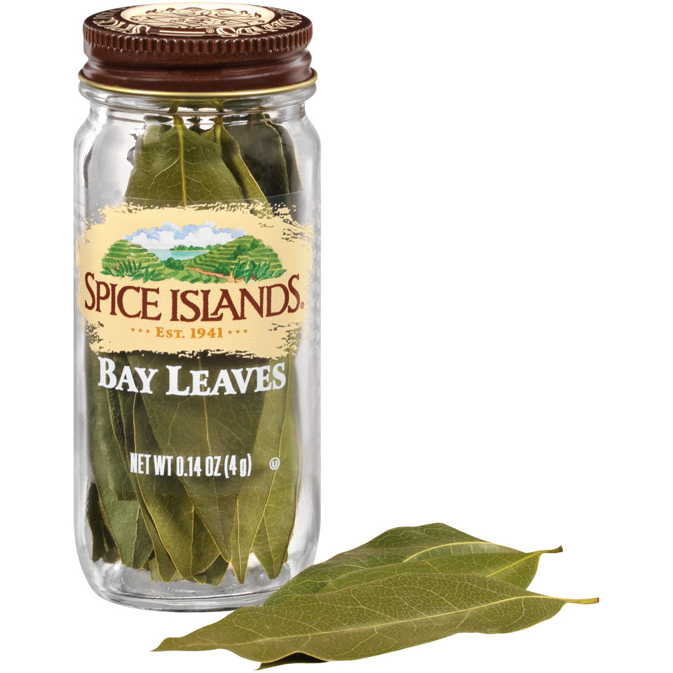 Spice Islands whole bay leaf 0.14oz pack close-up emphasizes sturdy leaves for simmered dishes.